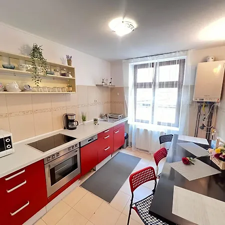 Mrhost Apartment Brasov