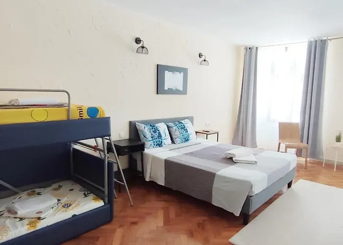 Mrhost Апартаменти